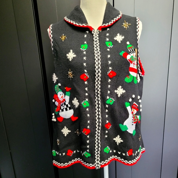 ๐ฒ Vintage 1990s/early 2000s beaded embroidered ugly holiday sweater vest - Picture 1 of 6